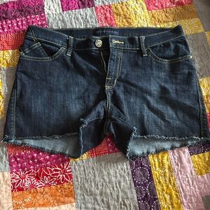 Rock and Republic Dark denim Shorts with distressed hem and 3” inseam size 12